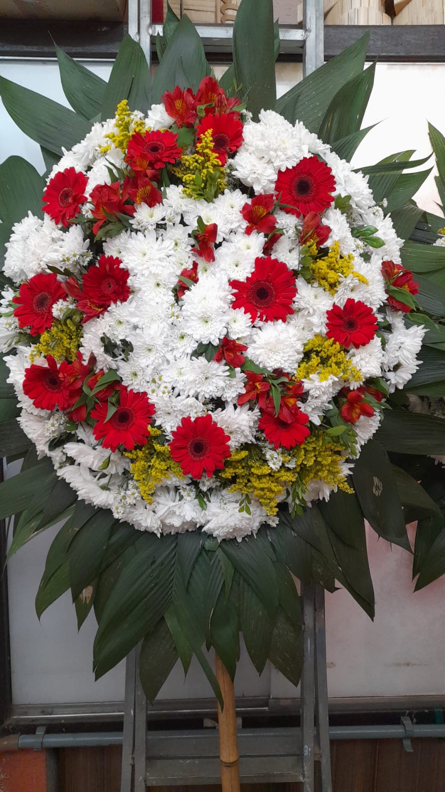 Coroa De Flores para homenagens fúnebres